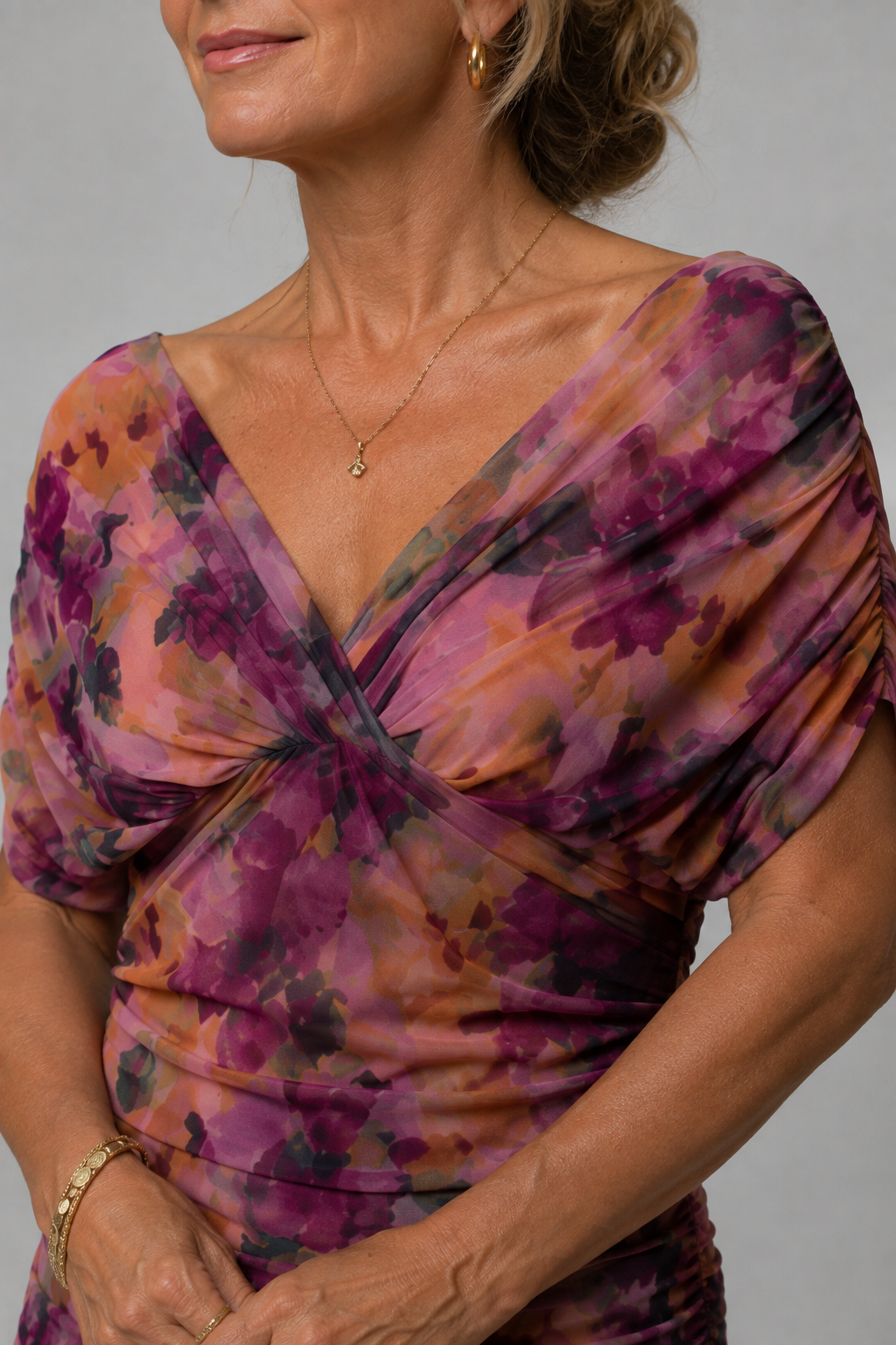 Ariane – Robe midi drapée épaules dénudées